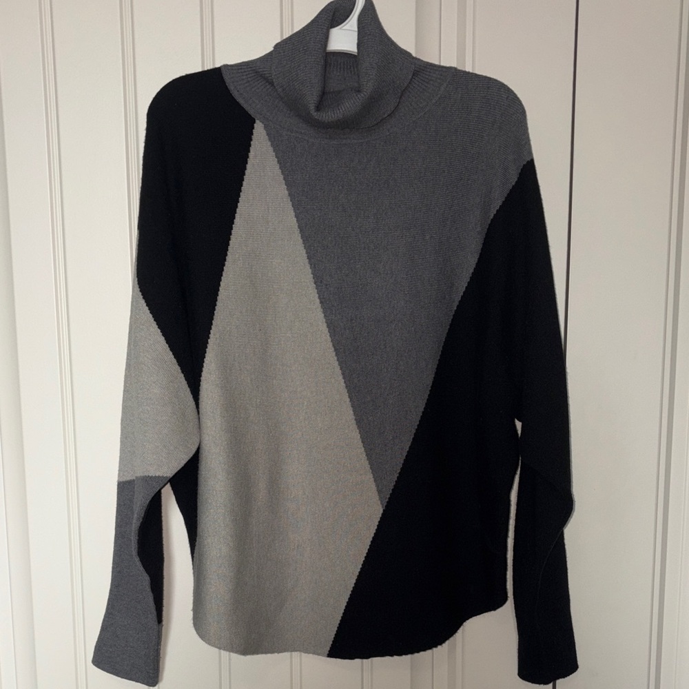 Geometric Black and Gray Turtleneck Sweater